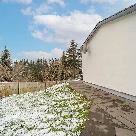 Holiday Home In Suhl Near Rennsteig Trail * Suhl